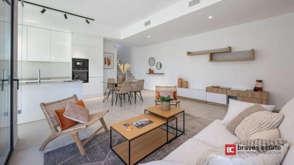 Casa independiente en calle Copenhague