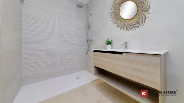 Casa independiente en calle Copenhague