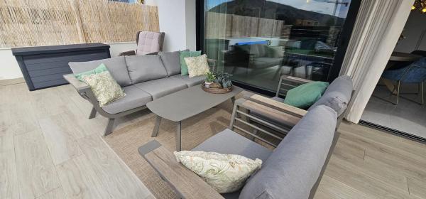 Chalet pareado en calle de Xeraco, 15