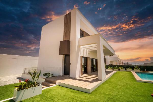 Casa independiente en calle de Cuba