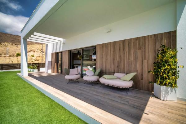 Casa independiente en calle de Cuba