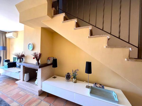 Chalet adosado en calle Isla de Lanzarote, 2