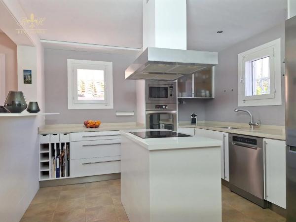 Chalet adosado en calle Isla Mallorca