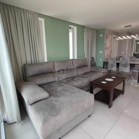 Piso en calle Benimantell