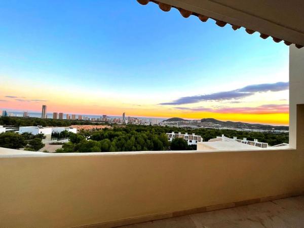 Ático en Golf Bahía