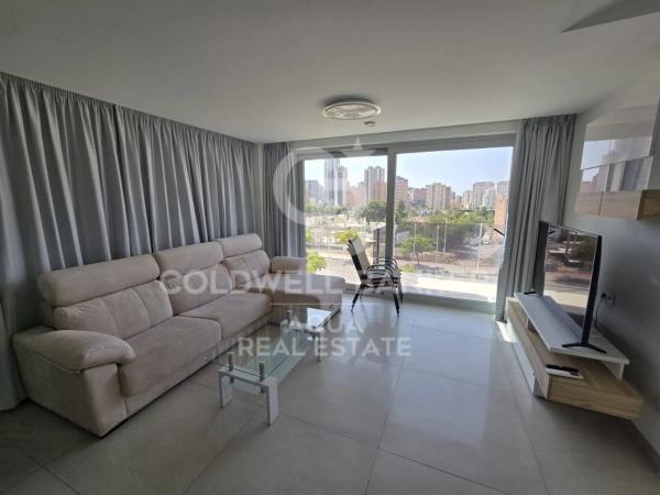 Piso en calle Benimantell, 5