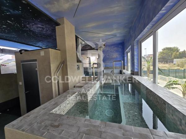 Piso en calle Benimantell, 5