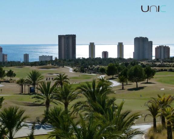 Casa independiente en calle Lisboa