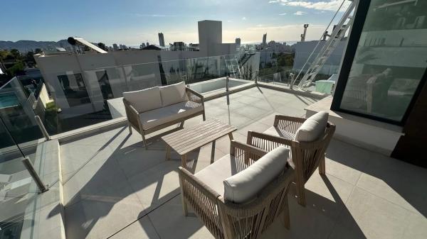 Chalet en calle Atenas