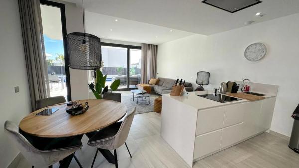 Chalet en calle Atenas