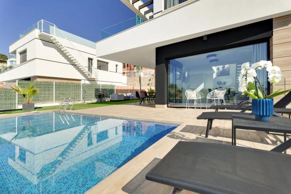 Casa independiente en calle Càceres