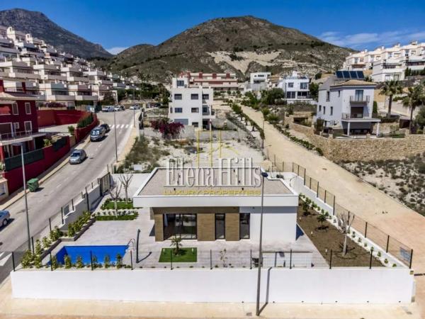 Casa independiente en calle Cordoba, 7