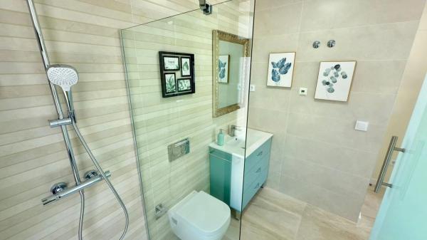 Piso en calle Londres, 9