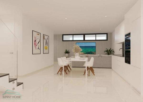 Casa independiente en calle Praga s/n