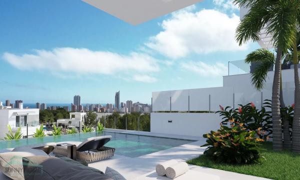 Casa independiente en calle Praga s/n