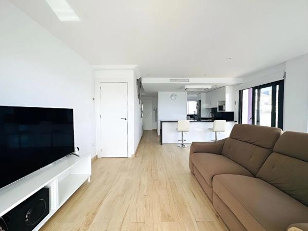 Chalet adosado en avenida Costa Blanca