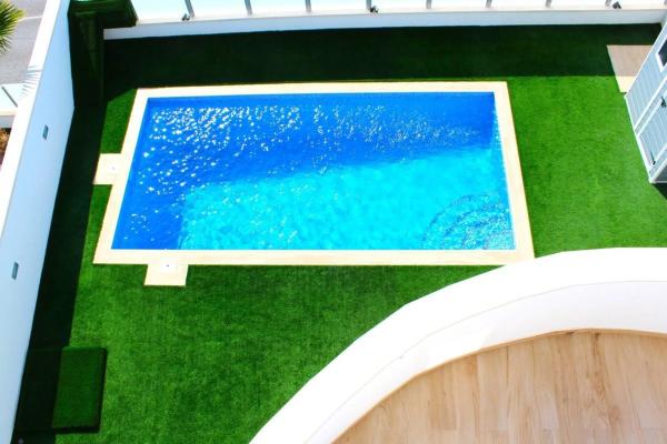 Chalet adosado en avenida Costa Blanca