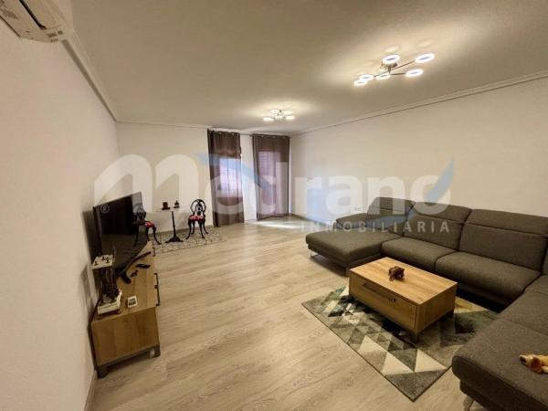 Casa independiente en avenida Oviedo, 21 -15