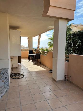 Piso en calle Berna, 6