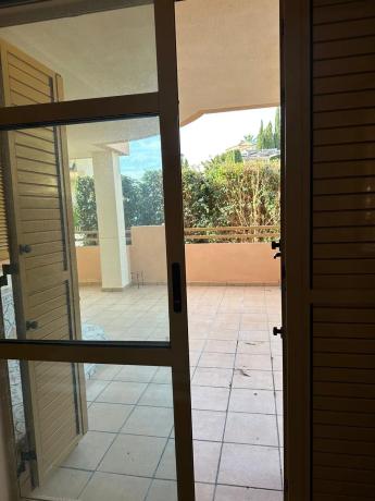 Piso en calle Berna, 6