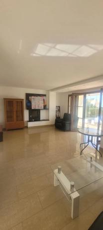 Casa independiente en calle Roma