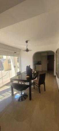 Casa independiente en calle Roma