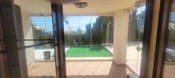 Casa independiente en calle Roma