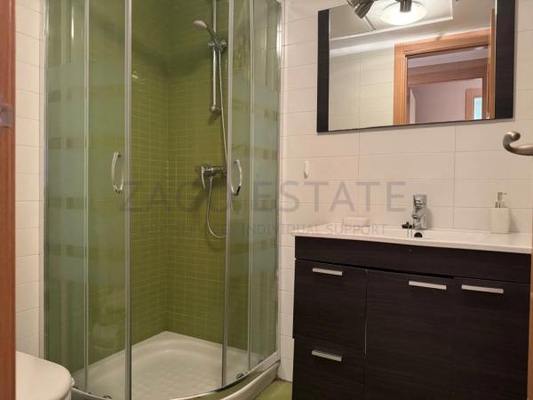 Piso en calle Berna, 6