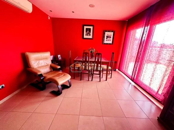 Casa independiente en avenida de la Marina Baixa