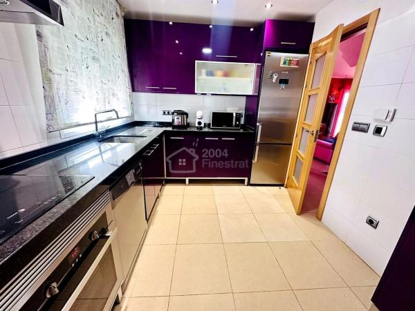 Casa independiente en avenida de la Marina Baixa