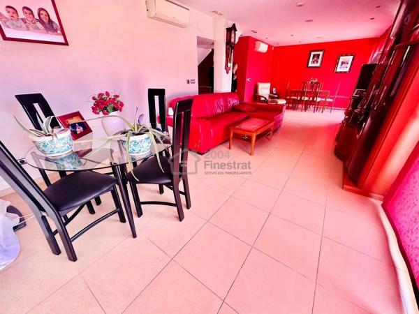 Casa independiente en avenida de la Marina Baixa