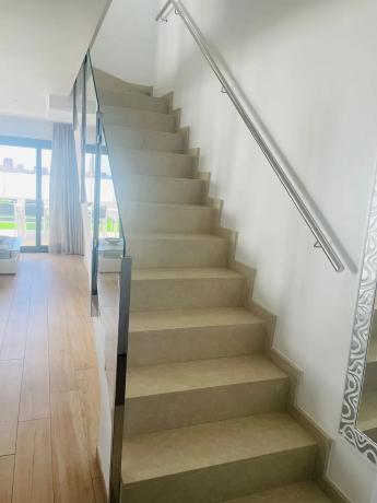 Chalet adosado en avenida Costa Brava, 33