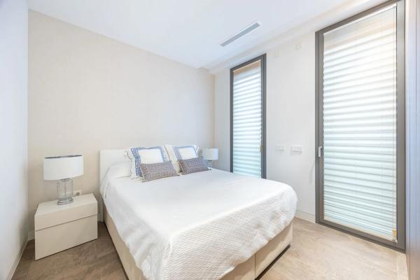 Casa independiente en calle Praga