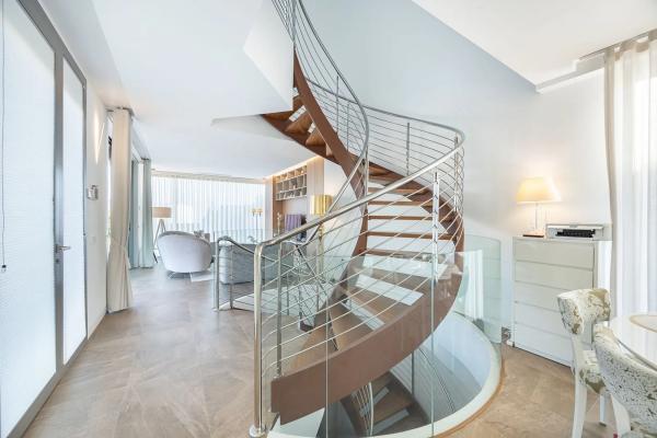 Casa independiente en calle Praga