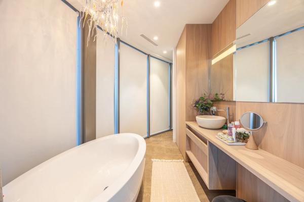 Casa independiente en calle Praga