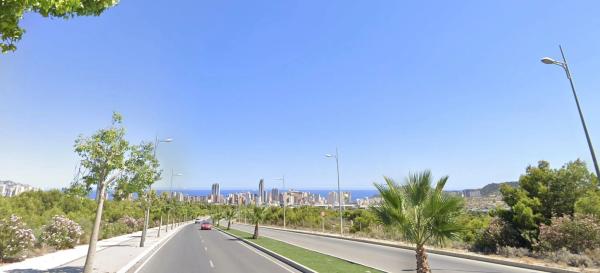 Chalet adosado en calle Ávila