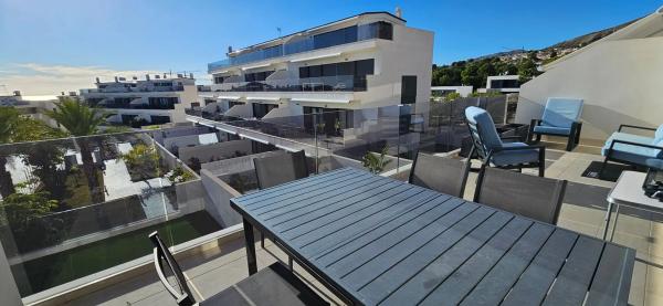 Piso en calle Londres, 3 -----7