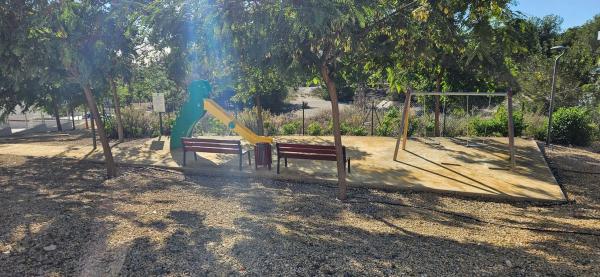 Piso en calle Londres, 3 -----7