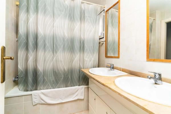 Estudio en calle Isla Mallorca