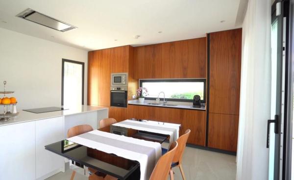 Chalet en calle Roma, 36