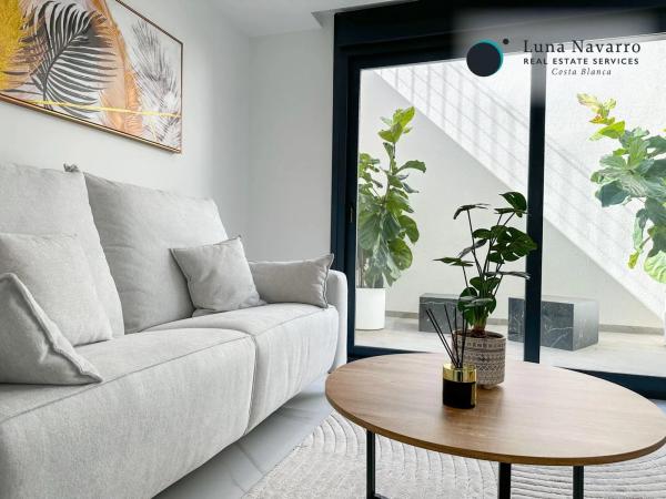 Casa independiente en calle Lisboa