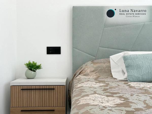 Casa independiente en calle Lisboa