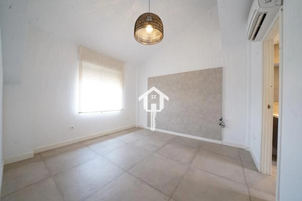 Chalet adosado en calle de les Paulines