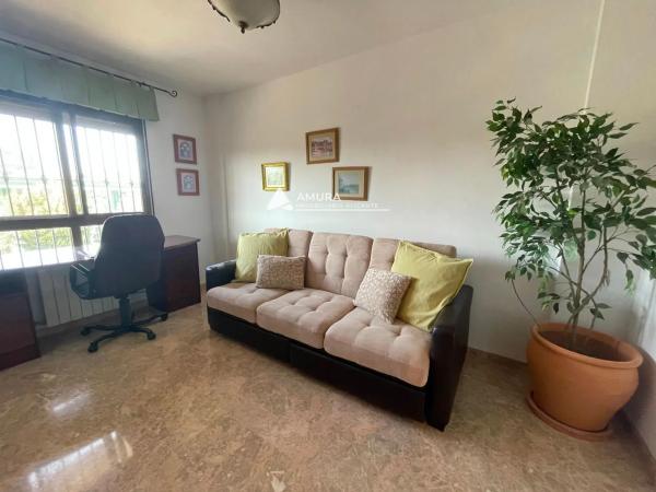 Casa independiente en calle Ossa Major