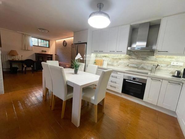 Casa independiente en calle Ossa Major