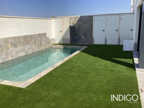 Chalet adosado en avenida Alcalde Fernando Ripoll