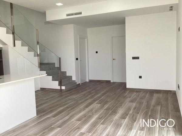 Chalet adosado en avenida Alcalde Fernando Ripoll