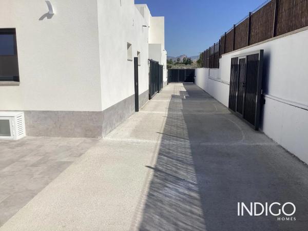 Chalet adosado en avenida Alcalde Fernando Ripoll