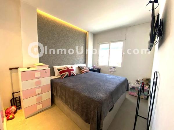 Chalet pareado en calle de la Variscita