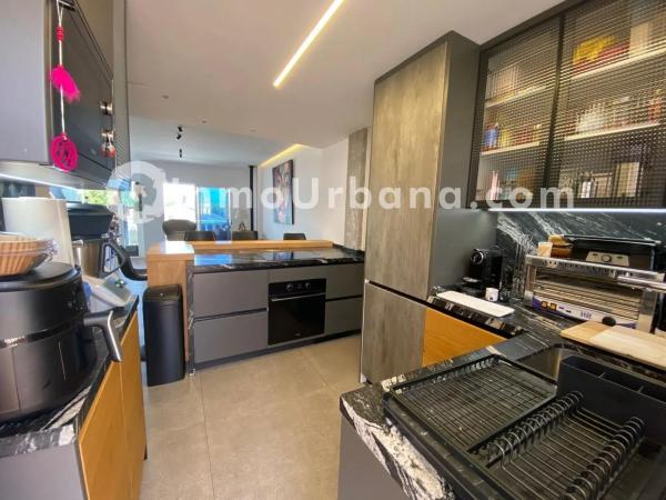 Chalet pareado en calle de la Variscita